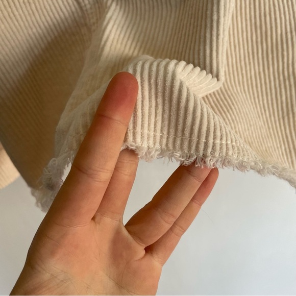Zara Beige Corduroy Button-Up Jacket Shirt Cream Raw Edge Casual Collared M - Picture 6 of 12